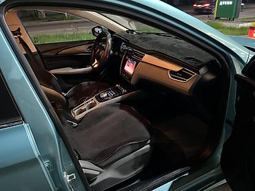 MG: MG : 2022 г., Универсал — 10