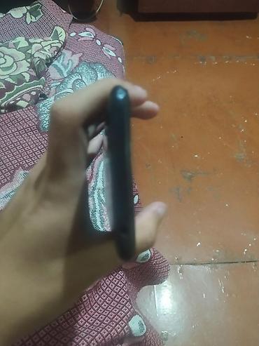 profil şekilleri: Məhsul: Qara rəngli telefon üçün qoruyucu örtük (case) Təsvir: - — 2