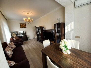 Köhnə tikili: Bakı, 2 otaqlı, Köhnə tikili, m. Qara Qarayev, 65 kv. m — 1