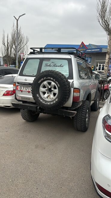 Nissan: Nissan Patrol: 2000 г., 3 л, Механика, Дизель, Внедорожник — 5