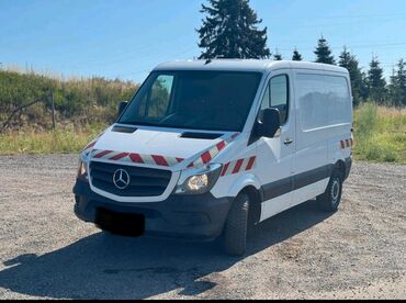 хочу купить мерседес спринтер грузовой 316 бу в германии: Белый фургон Mercedes Sprinter с красными и белыми светоотражающими