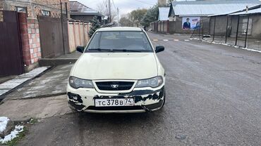 Daewoo: Daewoo Nexia: 2010 г., 1.5 л, Механика, Бензин, Седан