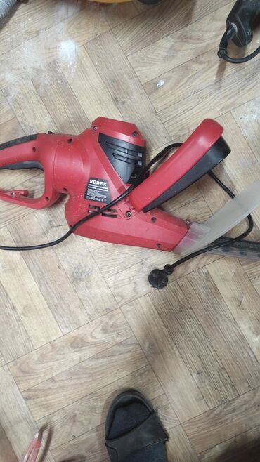 Аренда инструментов: Сдам в аренду Асфальторезы, Бетономешалки, Бетонорезы — 4