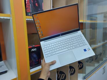 HP: İşlənmiş HP Pavilion, 15.6 ", Intel Core i7, 256 GB