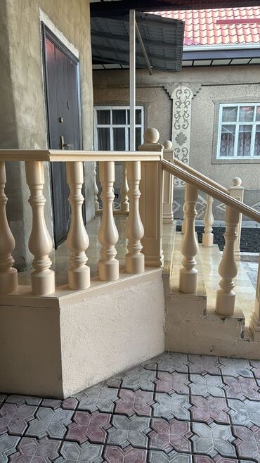 Лестницы: Балясины, Перила