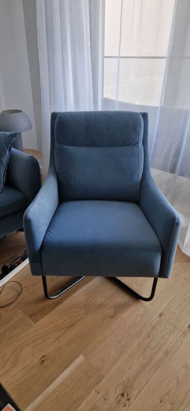 sto za sminkanje novi sad: Three-seat sofas, color - Light blue, New