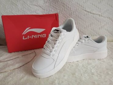 Кроссовки и спортивная обувь: Продам кроссовки Li-Ning, очень хорошего качества, оригинал. 40-й