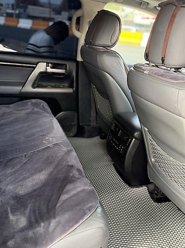 на ленд крузер: Toyota Land Cruiser: 2010 г., 4.7 л, Автомат, Газ, Внедорожник — 10