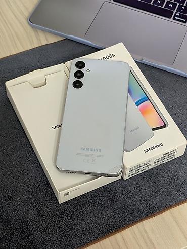 Samsung Galaxy A05s, Б/у, 128 ГБ, цвет - Серебристый, 2 SIM
