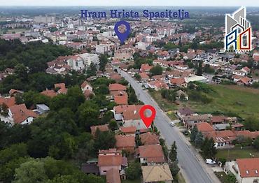 Houses for sale: NA PRODAJU! Useljive dve kuće na korak od centra Uba! Ukupna — 2