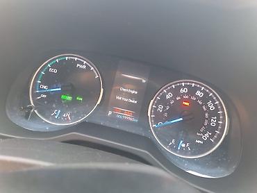 спойдер: Toyota RAV4: 2021 г., 2.4 л, Автомат, Гибрид, Кроссовер — 7