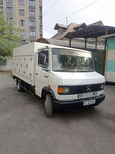 покупаем шины бу на переработку цена: Жүк ташуучу унаа, Mercedes-Benz, Стандарт, 4 т, Колдонулган