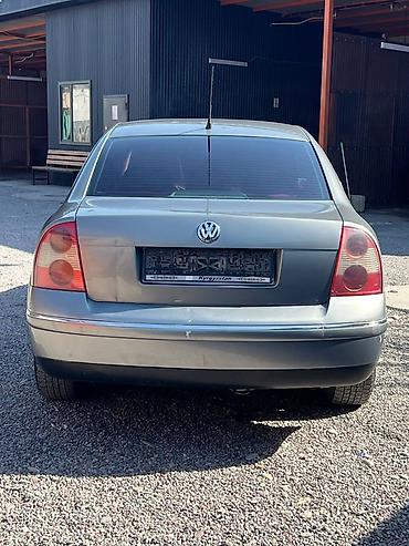 civic 2001: Volkswagen Passat: 2003 г., Бензин, Седан — 4