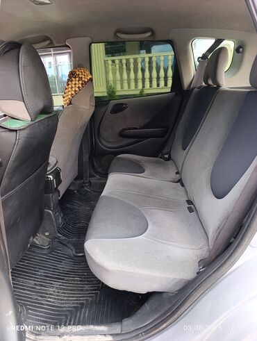 mpv мпв: Honda Fit: 2002 г., 1.3 л, Бензин, Хетчбек