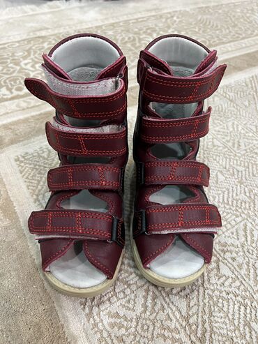 красные детские туфли: Ортопедическая обувь детская 26р!Почти новая