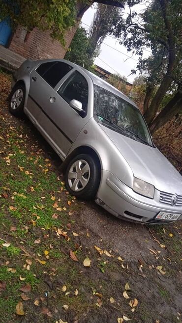 автомобиль фольксваген венто: Volkswagen Bora: 2003 г., 2 л, Механика, Газ, Седан