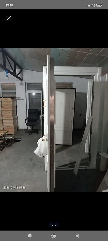 qapı klidi: Salam ilk novbede xahiw edirem ciddi alici olan narahat edsin. Qiymet — 2