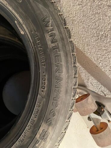 Шины: Продаю зимние шины, Winter Maxx в хорошем состоянии 225/65R17. Набор 4