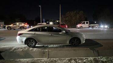 Hyundai: Hyundai Sonata: 2012 г., 2 л, Газ, Седан