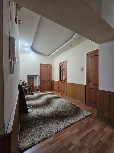 Продажа квартир: 2 комнаты, 79 м², Индивидуалка, 5 этаж, Старый ремонт at lalafo.kg — 8 Продажа квартир: 2 комнаты, 79 м², Индивидуалка, 5 этаж, Старый ремонт — 8