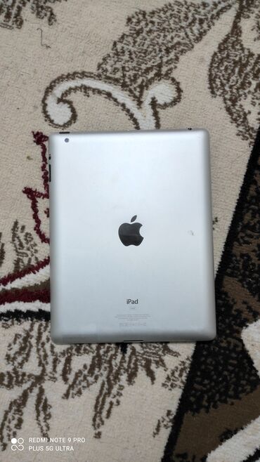 купить бу ноутбук в бишкеке: Планшет, Apple, память 16 ГБ, 9" - 10", 3G, Б/у, Классический цвет - Белый