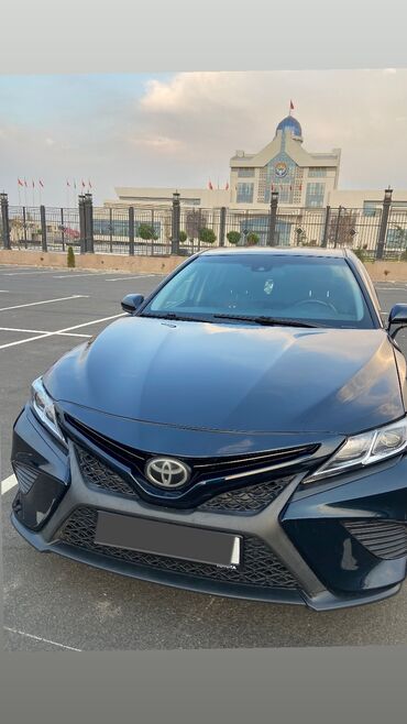 чехол на камри: Toyota Camry: 2019 г., 2.5 л, Автомат, Бензин, Седан