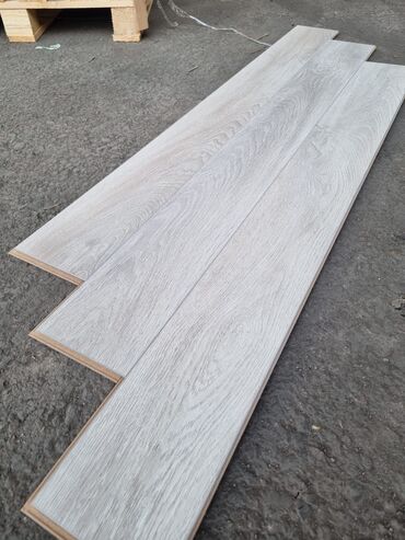 Laminat: Türkiyə istehsalı olan 10mm laminat — 7