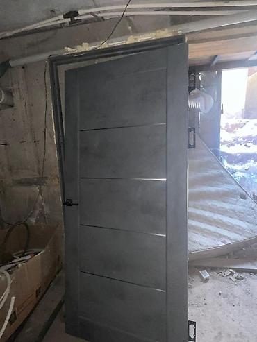 Внутренняя отделка: Межкомнатная дверь с коробом и фурнитурой - Полотно цвета темно‑серый — 3