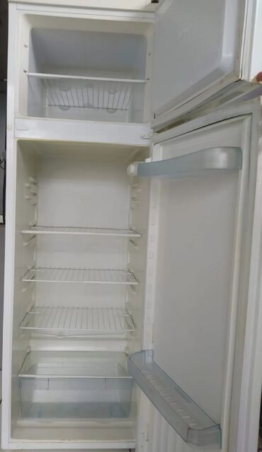 портативный кондиционер баку: Soyuducu tam işlekdi heç bir prablemi yoxdu köç sebebi ile satılır 220