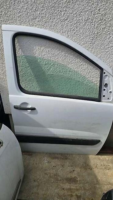 1.5 dci delphi: PREDNJA DESNA VRATA ZA FIAT SCUDO | Prednja desna vrata Fiat Scudo — 1
