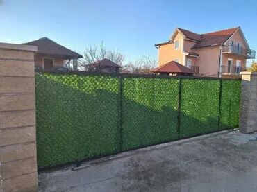 Baštenska dekoracija: Ograda od pvc trave 950 din — 8