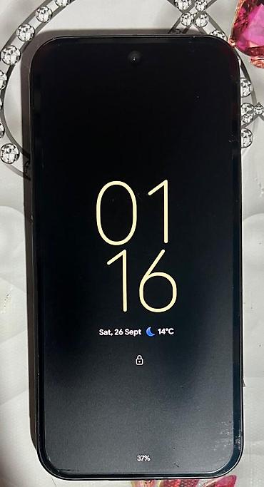 задние камеры: Смартфон Google Pixel (серия Pixel 9) - Цвет: чёрный (глянцевая — 2