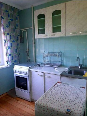 9мкр: 2 комнаты, 44 м², 104 серия, 3 этаж