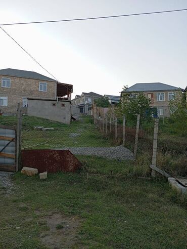 Həyət evləri və villaların satışı: 5 otaqlı, 8 kv. m, Orta təmir — 8