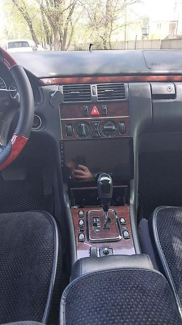 Другие детали салона: Mercedes‑Benz — салон и интерьер - Оригинальный мультируль Mercedes с — 4