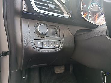 chevrolet spark 2019: Chevrolet Spark: 2020 г., 1 л, Вариатор, Бензин, Хэтчбэк — 8