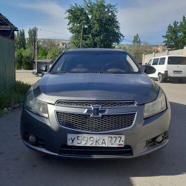 Chevrolet: Chevrolet Cruze: 2010 г., 1.6 л, Механика, Бензин, Седан