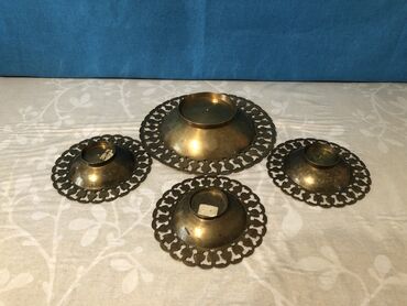 Əntiq qablar: Antik Latun qablar balacalar 25 m boyuk 40 manat — 2