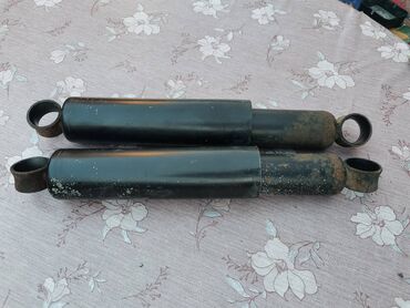 Auto delovi: Amortizeri zadnji Lada 7 Riva, Lada Niva broj 1. Polovno. očuvano — 7