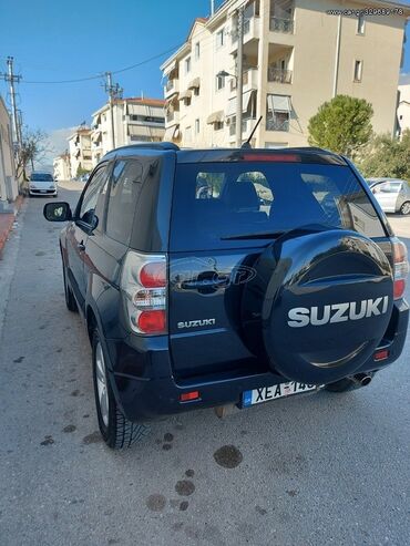 Suzuki: Suzuki Grand Vitara: 1.6 | 2009 έ. | 238000 km. SUV/4x4