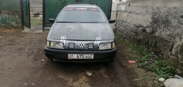 багаж пасат б3: Volkswagen Passat: 1989 г., 1.8 л, Механика, Бензин, Универсал