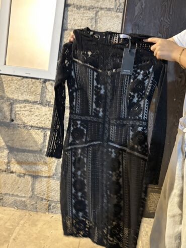 Ziyafət donu, Midi, Monsoon, M (EU 38)