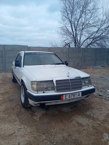 трактор мтз 80 1: Mercedes-Benz 220: 1988 г., 0.2 л, Механика, Бензин, Седан