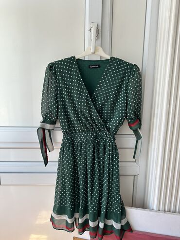 rezinli donlar: Повседневное платье, Миди, M (EU 38)