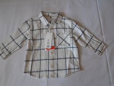 Nova sa etiketom Zara dečija košuljica veličine 80, za uzrast 9 - 12