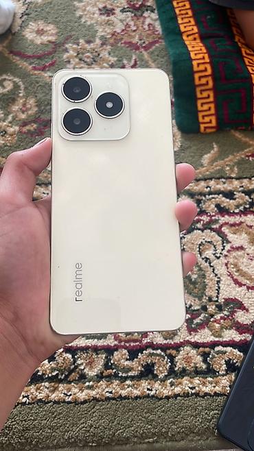 Мобильные телефоны: Обмен на айфон Смартфон realme (серия C/11/… — бежевый/золотистый цвет — 2