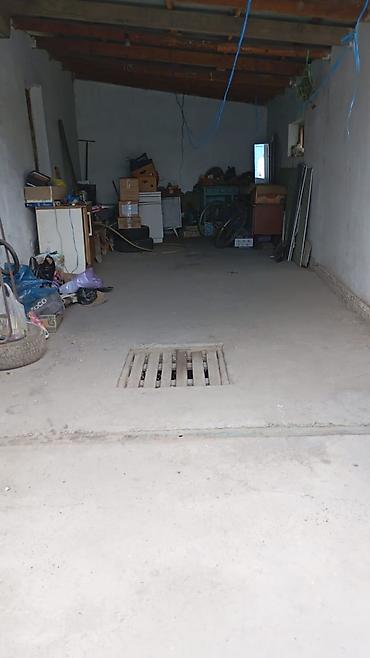 Продажа коттеджей и домов: Продаётся частный дом с благоустроенным участком. Тихая, спойная улица — 5