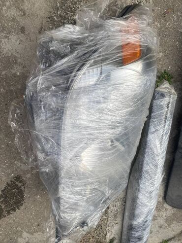 Bamperlər, buferlər: Lexus 5.7 üçün ehtiyat hissələri satılır. ✅ Ön və arxa bufer ✅ Ön — 3