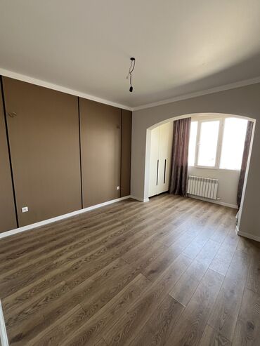 дом хай тек в реальной жизни: 3 комнаты, 78 м², 107 серия, 5 этаж, Дизайнерский ремонт