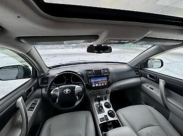 Toyota: Toyota Highlander: 2013 г., 3.5 л, Автомат, Бензин, Внедорожник at lalafo.kg — 8 Toyota: Toyota Highlander: 2013 г., 3.5 л, Автомат, Бензин, Внедорожник — 8